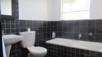 Bathroom 1 - 5 square meters of property in Magaliessig