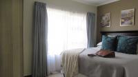 Main Bedroom - 18 square meters of property in Ruimsig