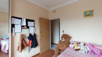 Bed Room 2 - 19 square meters of property in Sunnyrock