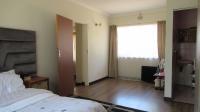 Main Bedroom - 22 square meters of property in Wilropark