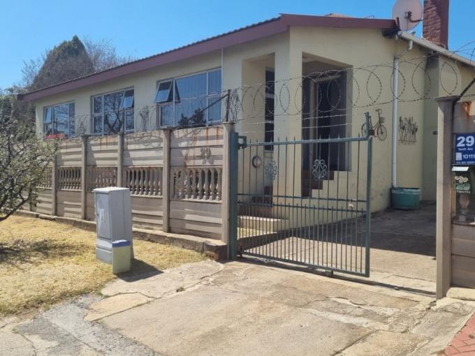 3 Bedroom House for Sale For Sale in Alberton - MR650080