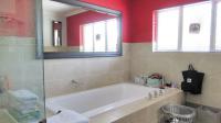 Main Bathroom - 12 square meters of property in Florida