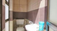 Guest Toilet - 5 square meters of property in Florida