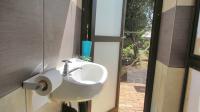 Guest Toilet - 5 square meters of property in Florida