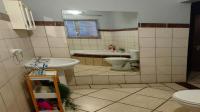 Main Bathroom of property in Makhado (Louis Trichard)