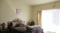 Bed Room 2 - 19 square meters of property in Horison View