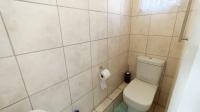 Guest Toilet - 2 square meters of property in Wentworth 