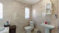 Bathroom 1 - 7 square meters of property in Wentworth 