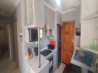 Kitchen of property in Rosslyn