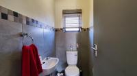 Guest Toilet - 3 square meters of property in Albertsdal