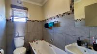 Bathroom 1 - 4 square meters of property in Albertsdal