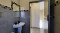 Bathroom 1 - 4 square meters of property in Albertsdal