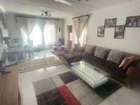  of property in Glenvista