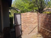  of property in Rooihuiskraal North