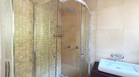 Bathroom 1 - 8 square meters of property in Ferncliffe