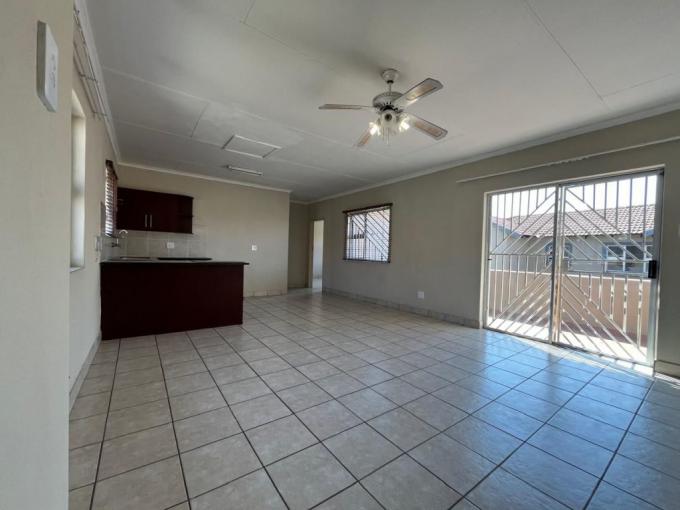 2 Bedroom Simplex for Sale For Sale in Polokwane - MR650399