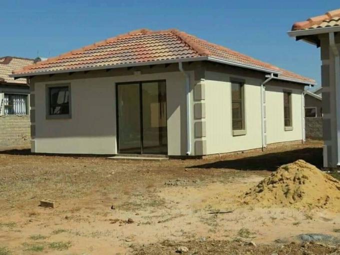 2 Bedroom House for Sale For Sale in Vanderbijlpark - MR650474