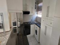 Kitchen - 9 square meters of property in Verwoerdpark