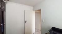 Bed Room 1 - 11 square meters of property in Orient Hills