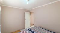 Main Bedroom - 12 square meters of property in Orient Hills