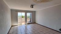 Lounges - 22 square meters of property in Randhart