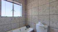 Bathroom 1 - 5 square meters of property in Randhart