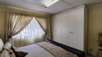 Bed Room 1 - 18 square meters of property in Edenvale