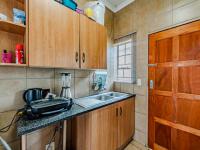 Kitchen - 9 square meters of property in Thatchfield Hills Estate