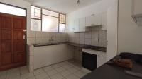 Kitchen - 10 square meters of property in Gezina