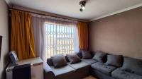 Lounges - 10 square meters of property in Alliance