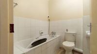 Bathroom 1 - 6 square meters of property in Pelham