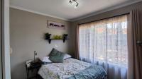 Bed Room 3 - 10 square meters of property in Terenure