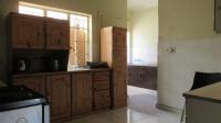 Kitchen - 14 square meters of property in Wentworth Park