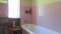 Bathroom 1 - 8 square meters of property in Wentworth Park