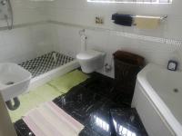 Main Bathroom of property in Elandsrand