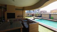 Patio - 41 square meters of property in Theresapark