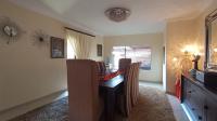 Dining Room - 28 square meters of property in Theresapark