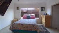 Bed Room 4 - 14 square meters of property in Theresapark