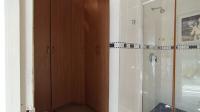 Bathroom 3+ - 16 square meters of property in Theresapark