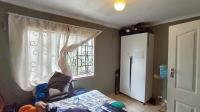 Bed Room 1 - 12 square meters of property in Trenance Park