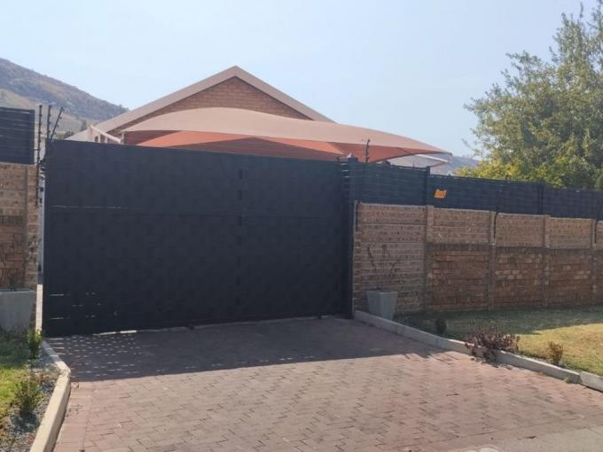 3 Bedroom House for Sale For Sale in Suiderberg - MR650713