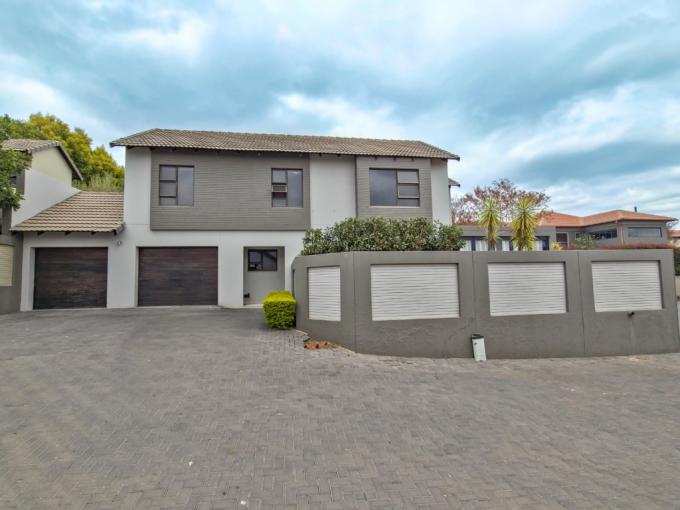 3 Bedroom House for Sale For Sale in Silver Stream Estate - MR650760