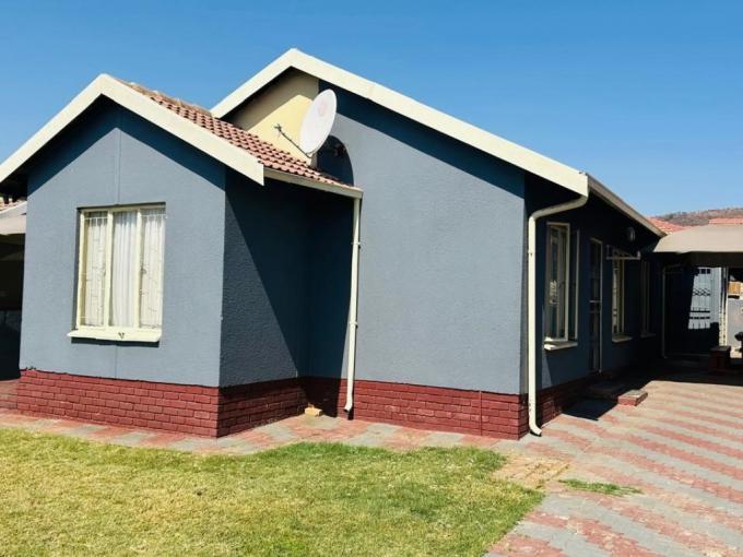 3 Bedroom House for Sale For Sale in Tlhabane West - MR650768