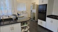 Kitchen of property in Blythedale