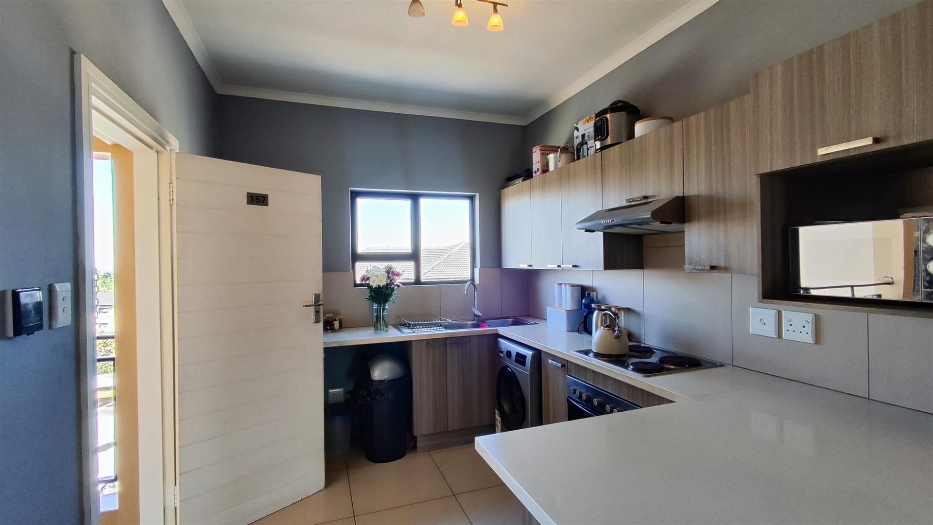 Kitchen - 10 square meters of property in Driefontein 85-Ir