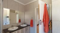 Bathroom 1 - 7 square meters of property in Discovery