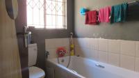 Bathroom 1 - 4 square meters of property in Cosmo City