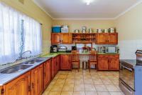 Kitchen of property in Mooinooi