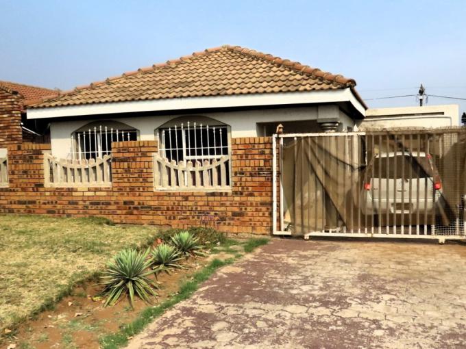 2 Bedroom House for Sale For Sale in Eersterust - MR650949