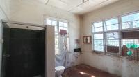 Bathroom 1 - 14 square meters of property in Bellair - DBN